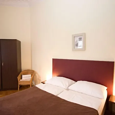 Apartment Riverbank-8 *